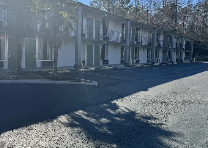 Heritage Inn