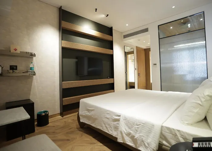 Regency Hotel Malabar Hill