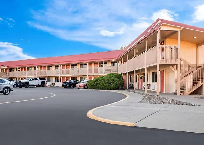 Econo Lodge Miles City I-94