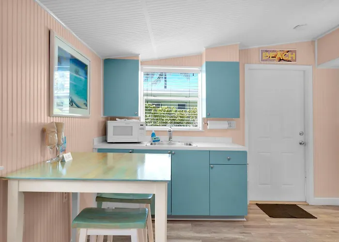 Sunset Cove Beach Resort Key Largo