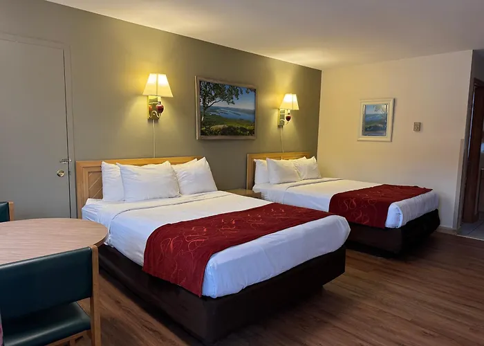 Mohican Resort Motel, Conveniently Located To All Lake George Attractions