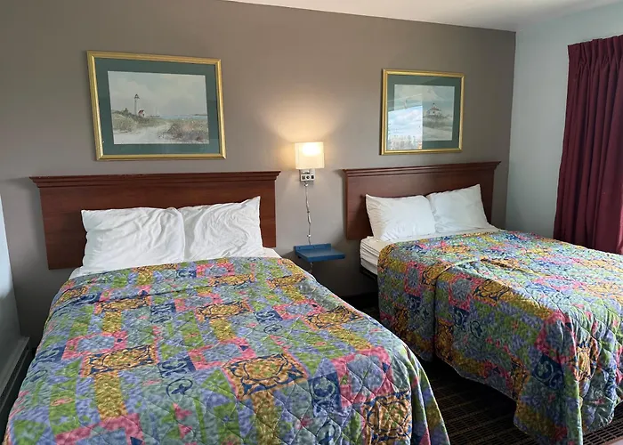 Crow'S Nest Motel Tawas City