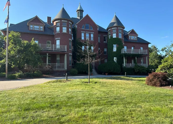 The Centennial Hotel Concord