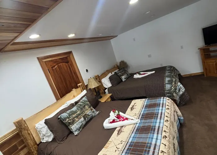 Alaska Knotty Pine B&B