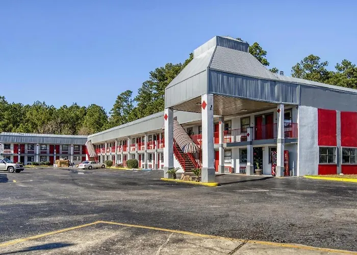 Oyo Hotel Pineville La Hwy 165