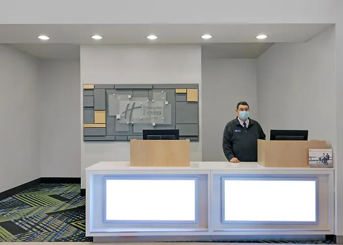 Holiday Inn Express Newport By Ihg