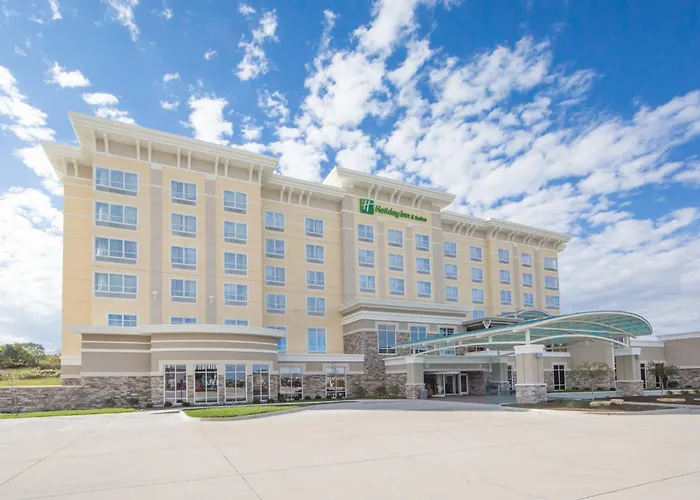 Holiday Inn Hotel & Suites Davenport By Ihg