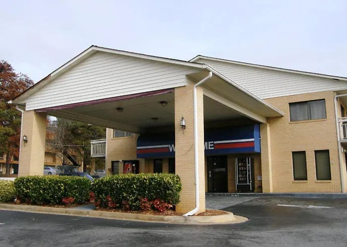 Rodeway Inn Jonesboro - Atlanta South