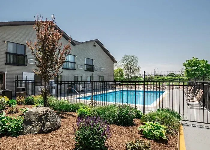 Mainstay Hotel And Conference Center Newport